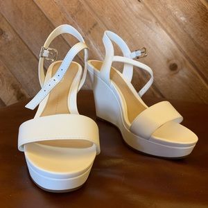White Wedges